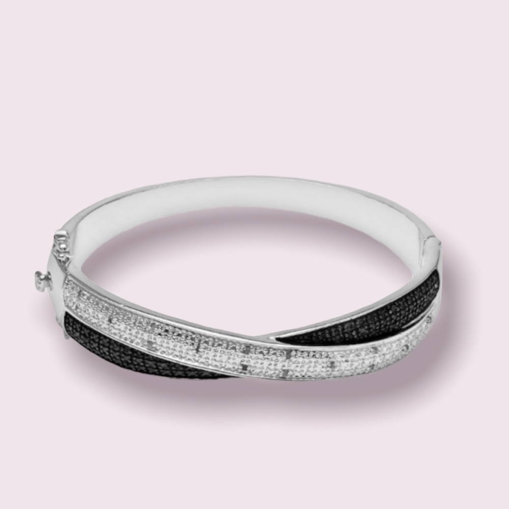 Silver Plated 1/4-ct T.W. Bangle Bracelet